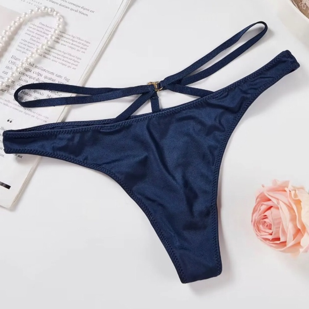 XL Victoria’s Secret Straps Thong Panty Blue